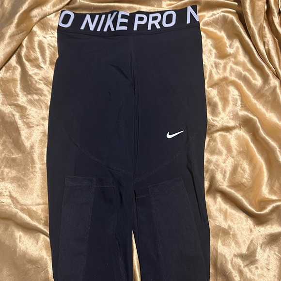 ✔️ Nike Pants M - Mesh - Women’s Nike Pro High Rise Tights - Black 💪🏼 - Picture 2 of 2